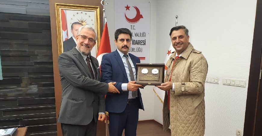 زيارة رئيس دائرة الهجرة في اسطنبول